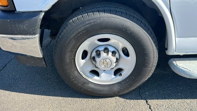 2024 Chevrolet Express Cargo 2500 WT