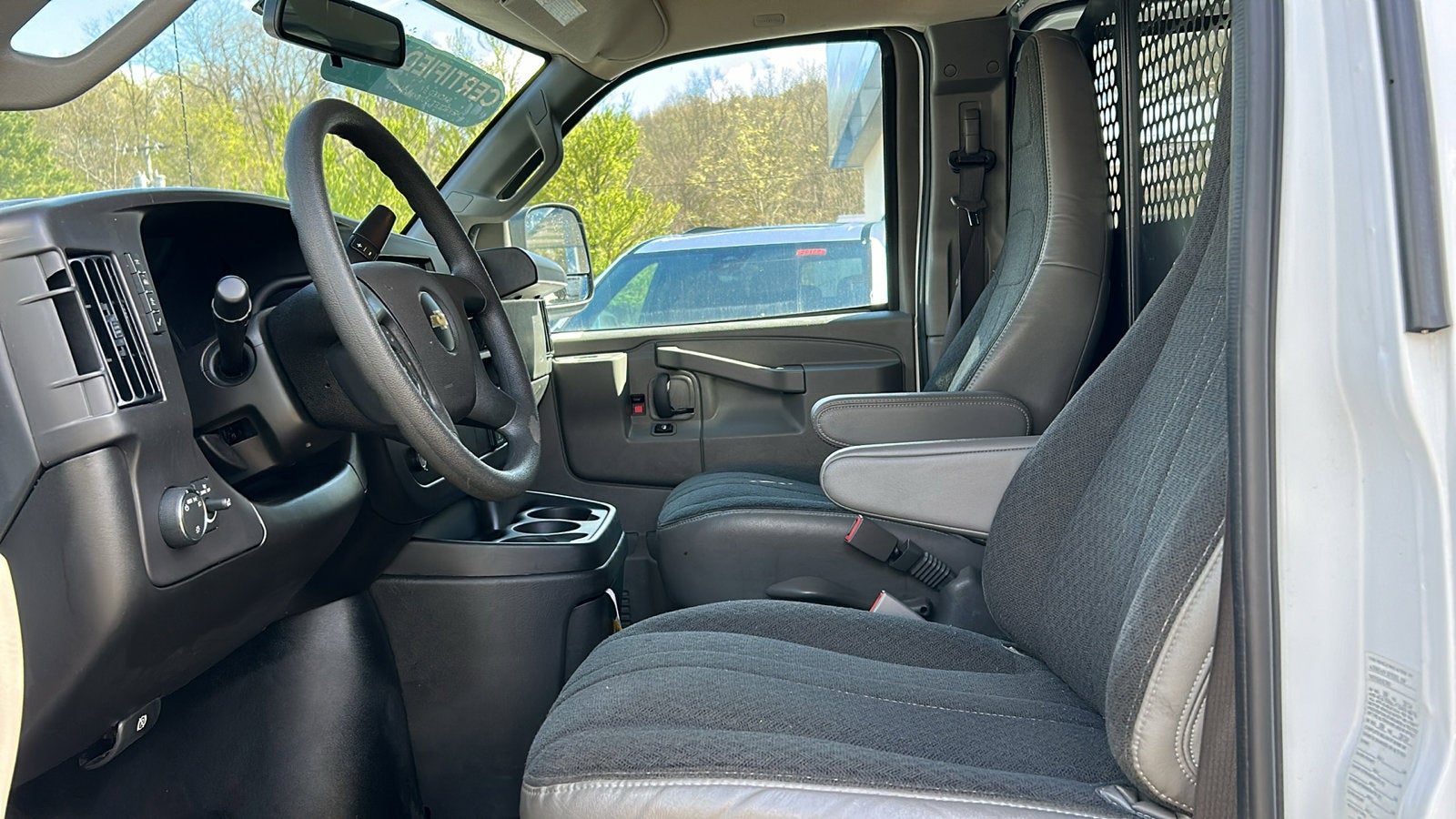 2024 Chevrolet Express Cargo 2500 WT