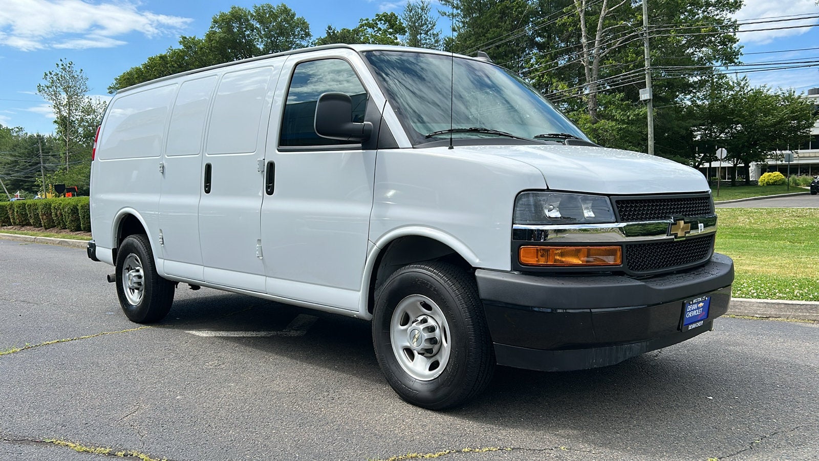 2024 Chevrolet Express Cargo 2500 WT