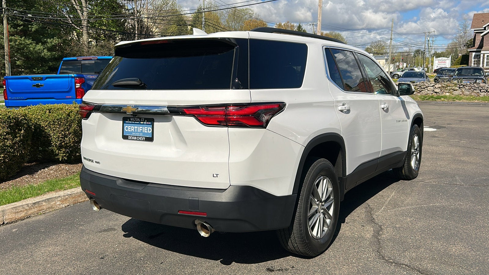 2023 Chevrolet Traverse LT Cloth