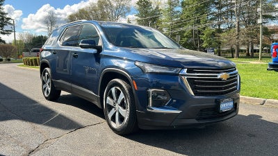 2023 Chevrolet Traverse LT Leather