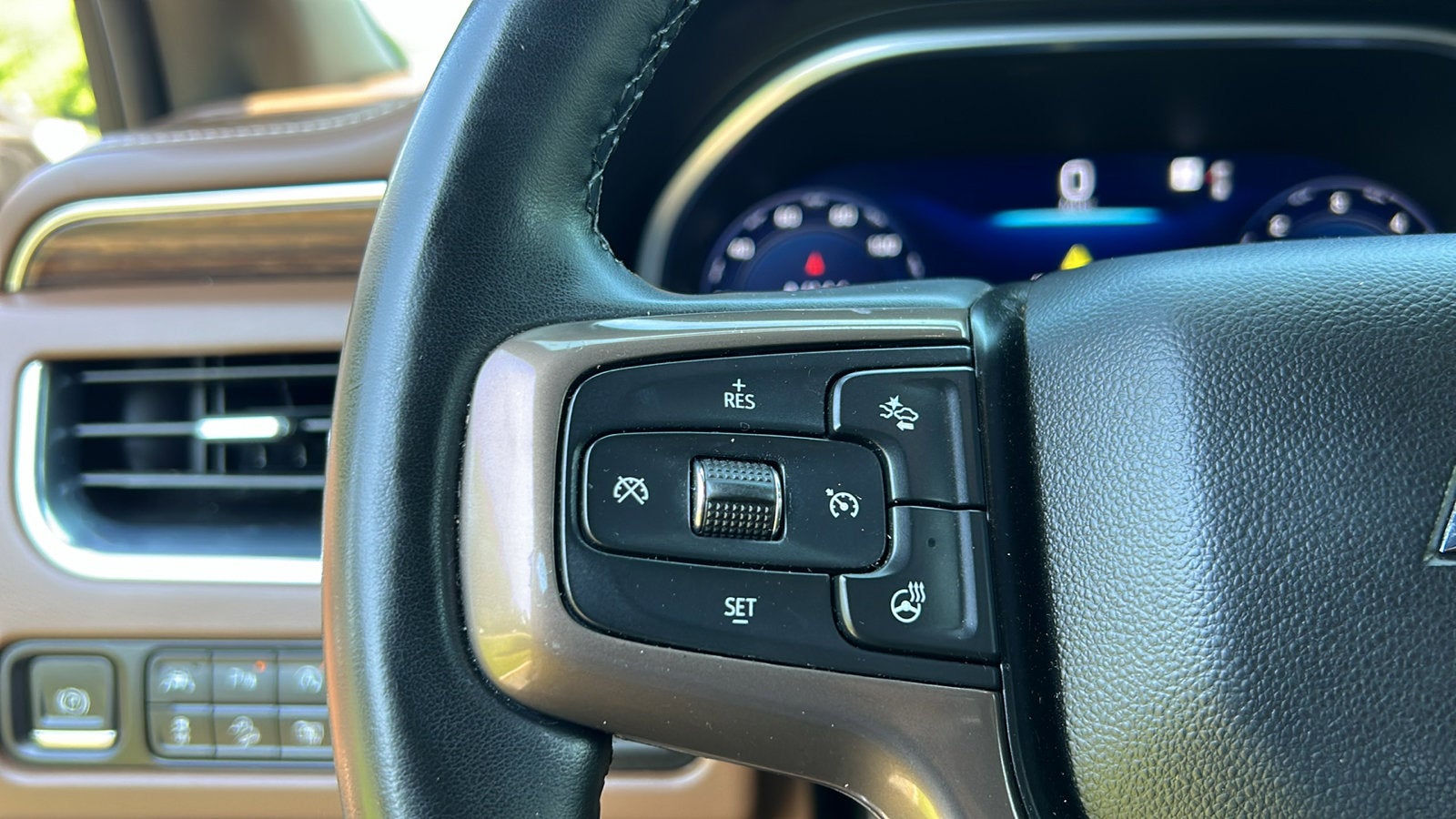 2023 Chevrolet Suburban High Country