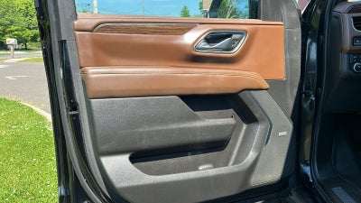 2023 Chevrolet Suburban High Country