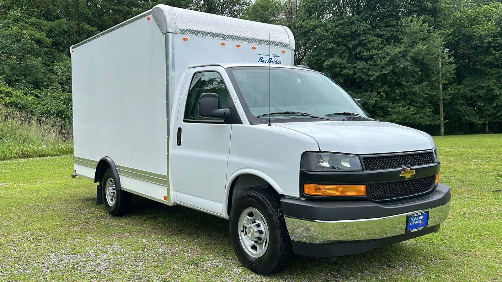 2025 Chevrolet Express Cutaway 3500 1WT