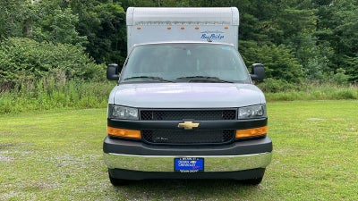 2025 Chevrolet Express Cutaway 3500 1WT