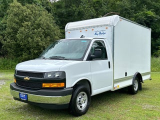 2025 Chevrolet Express Cutaway 3500 1WT