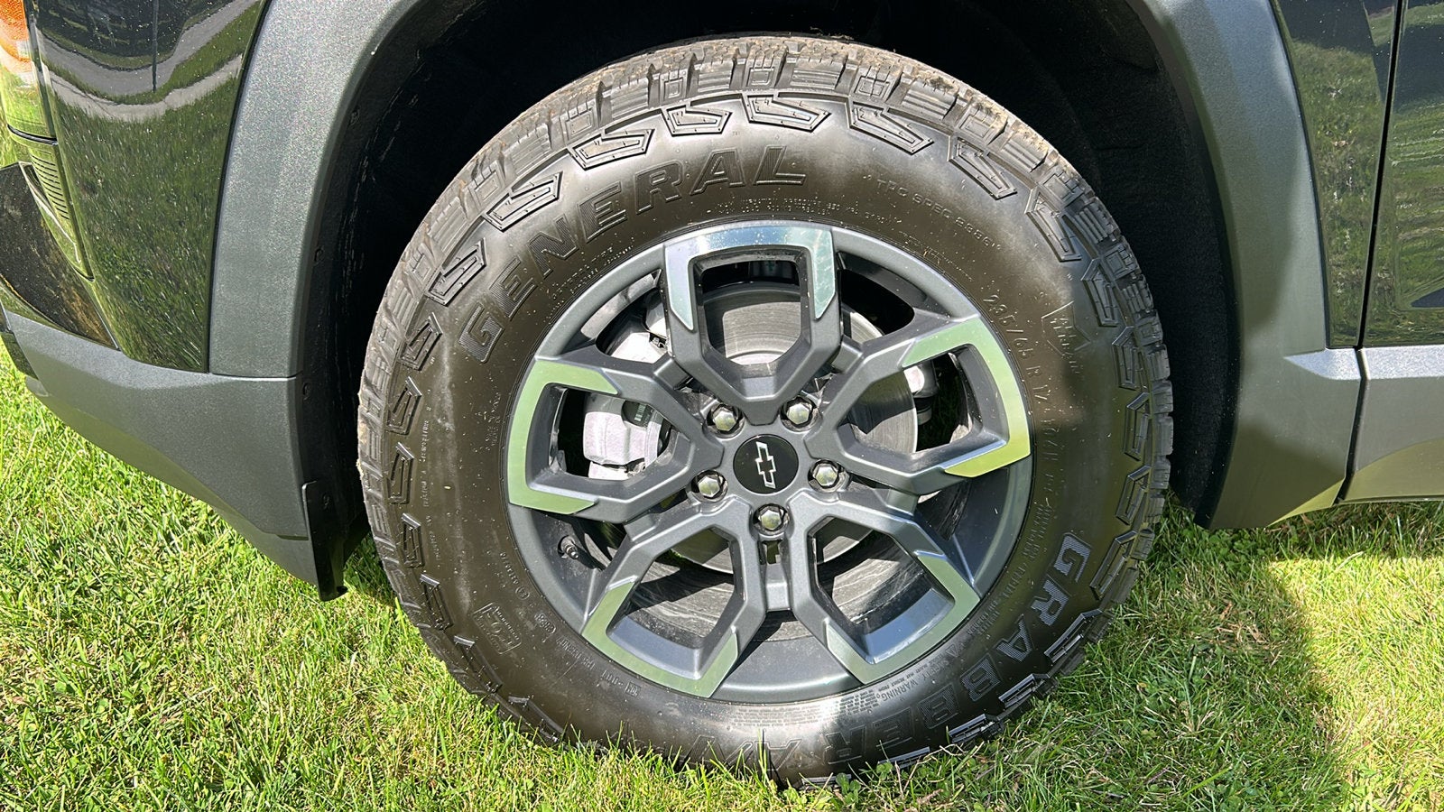 2027 Chevrolet Equinox ACTIV