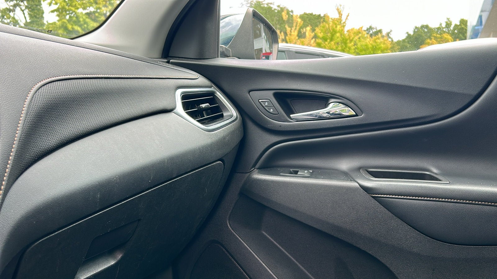 2018 Chevrolet Equinox Premier - Photo 19