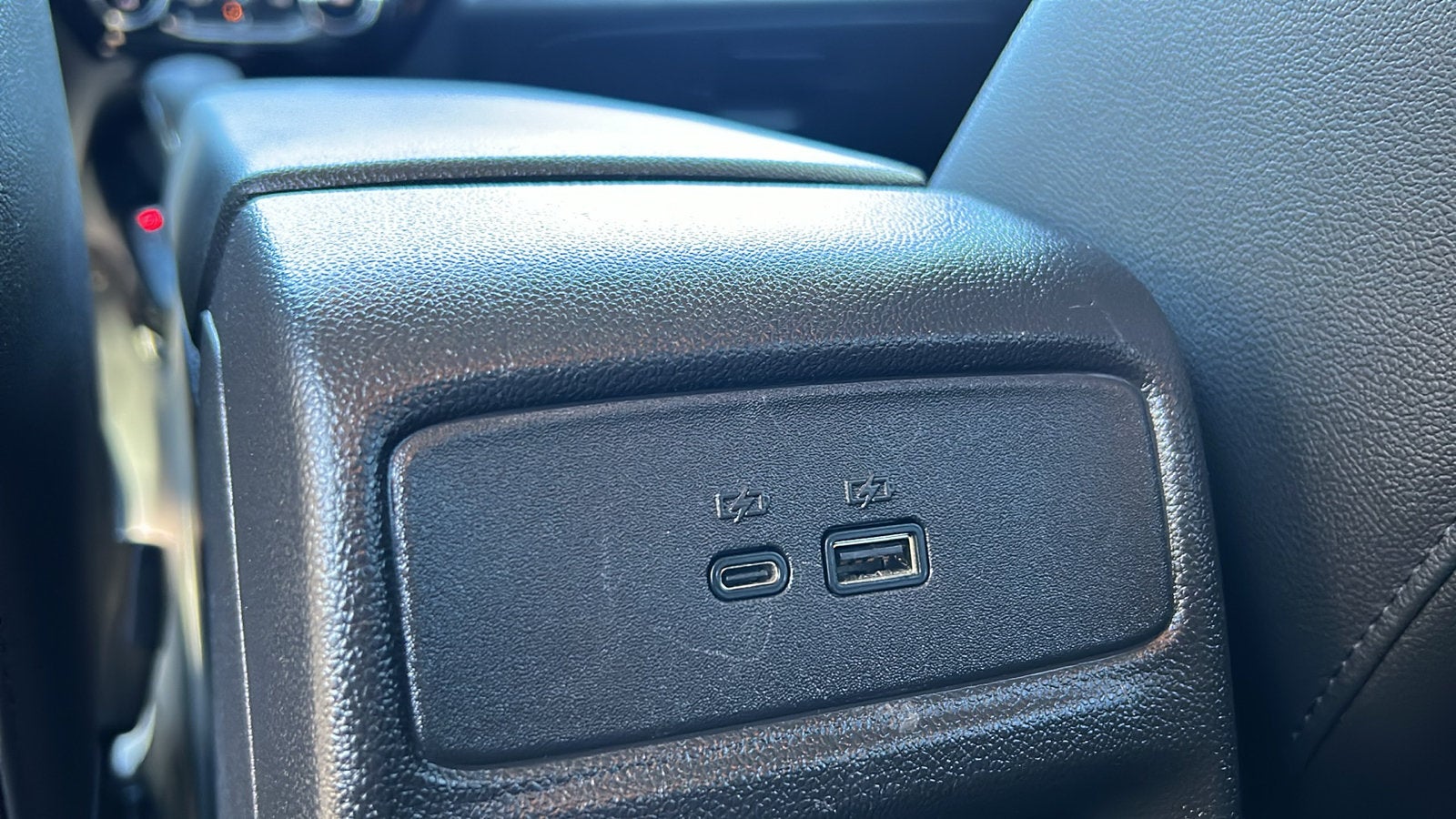 2024 Chevrolet Trax LT - Photo 25